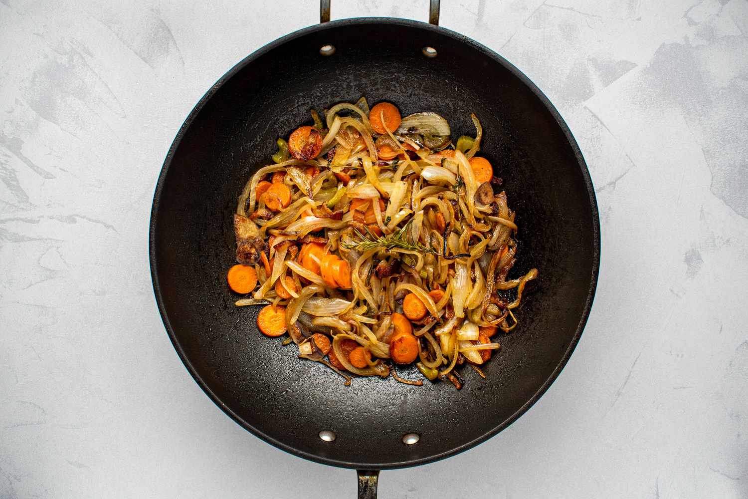 Pincage ingredients in a wok 