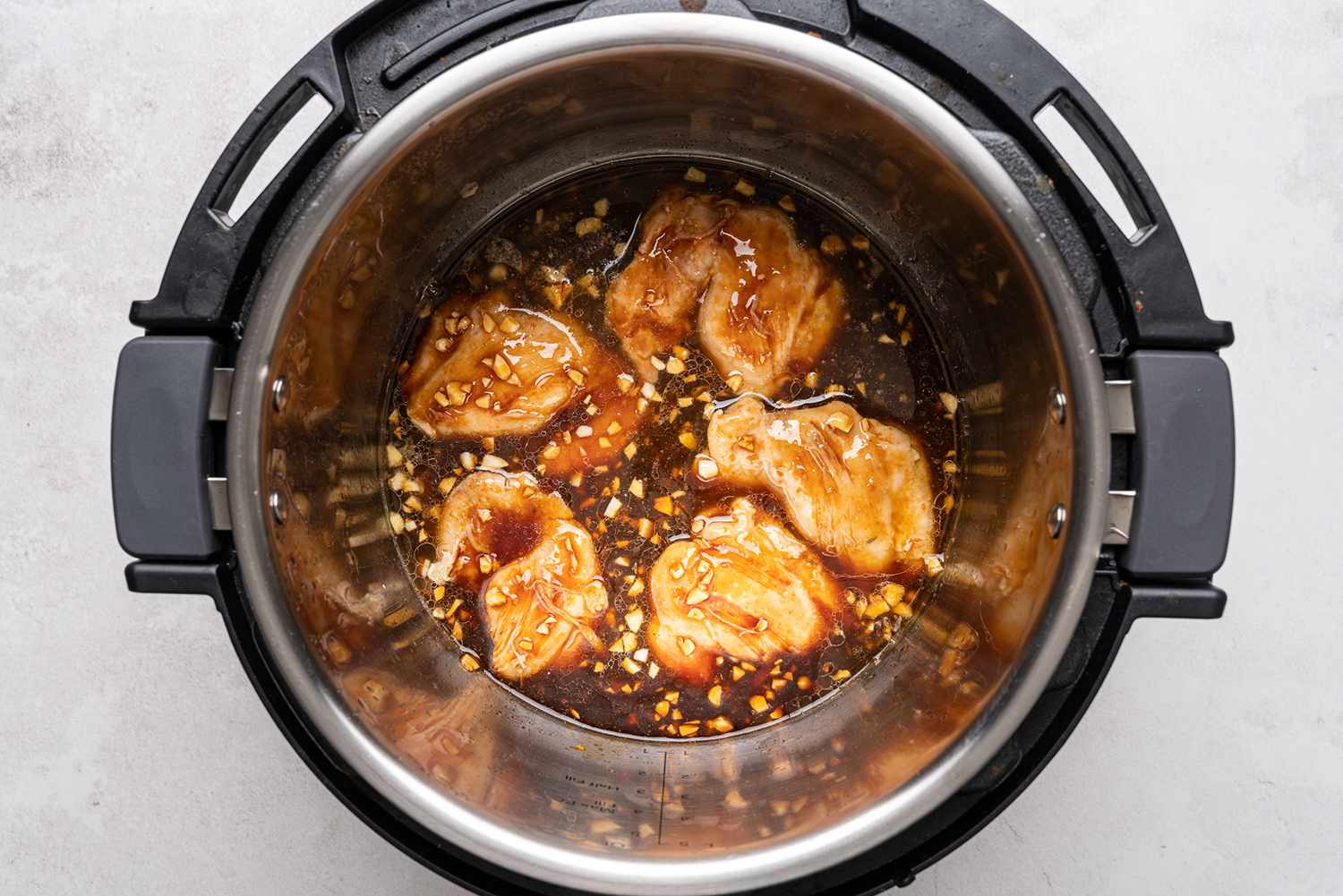 Chicken and honey garlic sauce in an instant pot 
