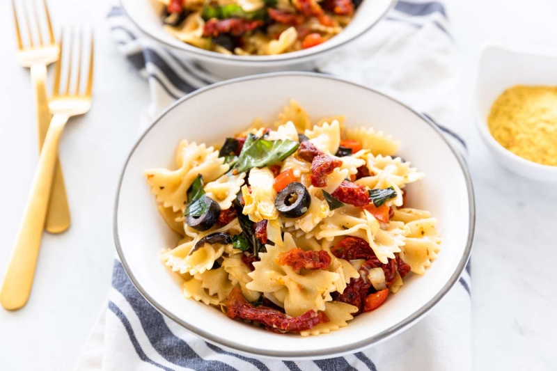 11 Pastas You Can Make From Pantry Ingredients
