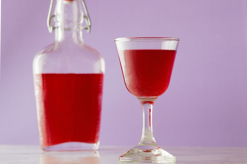 Homemade Raspberry Liqueur Recipe