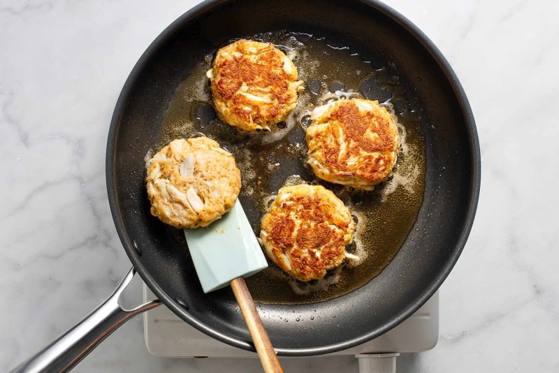 Keto Crab Cakes Recipe