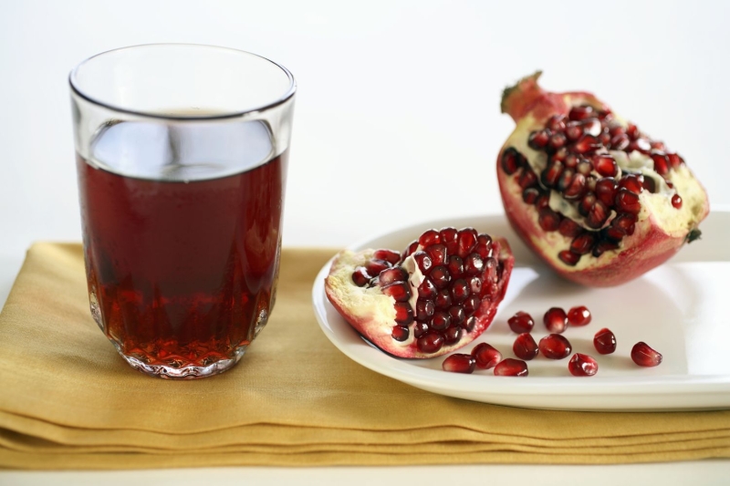 How to Use Pomegranates